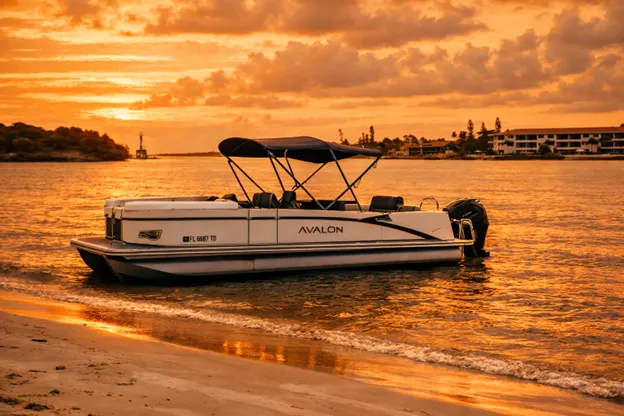 Avalon 25 Catalina Tritoon in the Compass Boat Club fleet